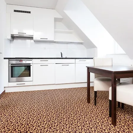 Swiss Star Center - Contactless Self Check-in Apartment *
